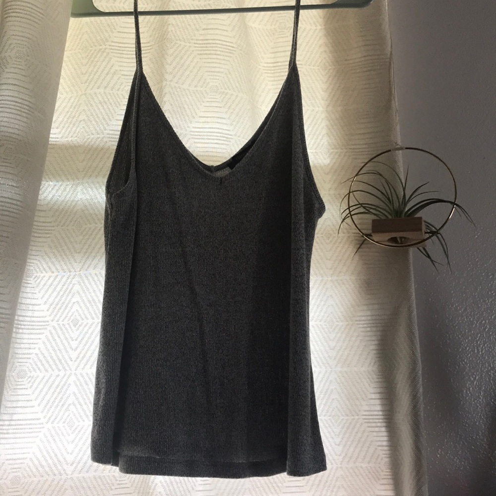 Vneck Spaghetti strap loose fit.